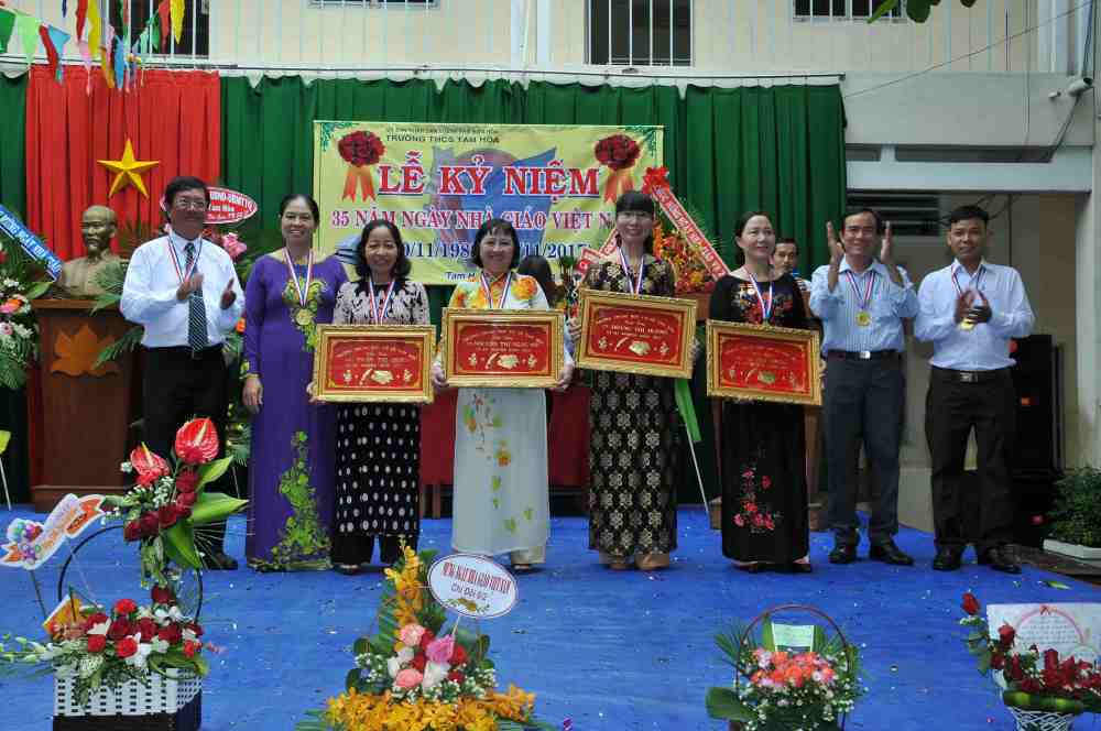 Mừng ngày nhà giáo Việt Nam 20-11