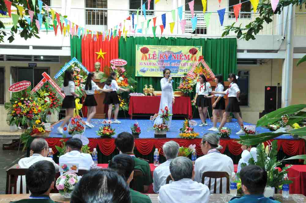 Mừng ngày nhà giáo Việt Nam 20-11